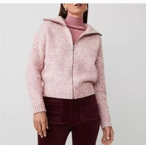 NWT ANN TAYLOR WEEKENDER SWEATER